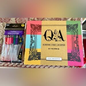 Q&A A Day for Creatives A 4-Year Journal 365 Questions 1460 Sketches Book & Pens